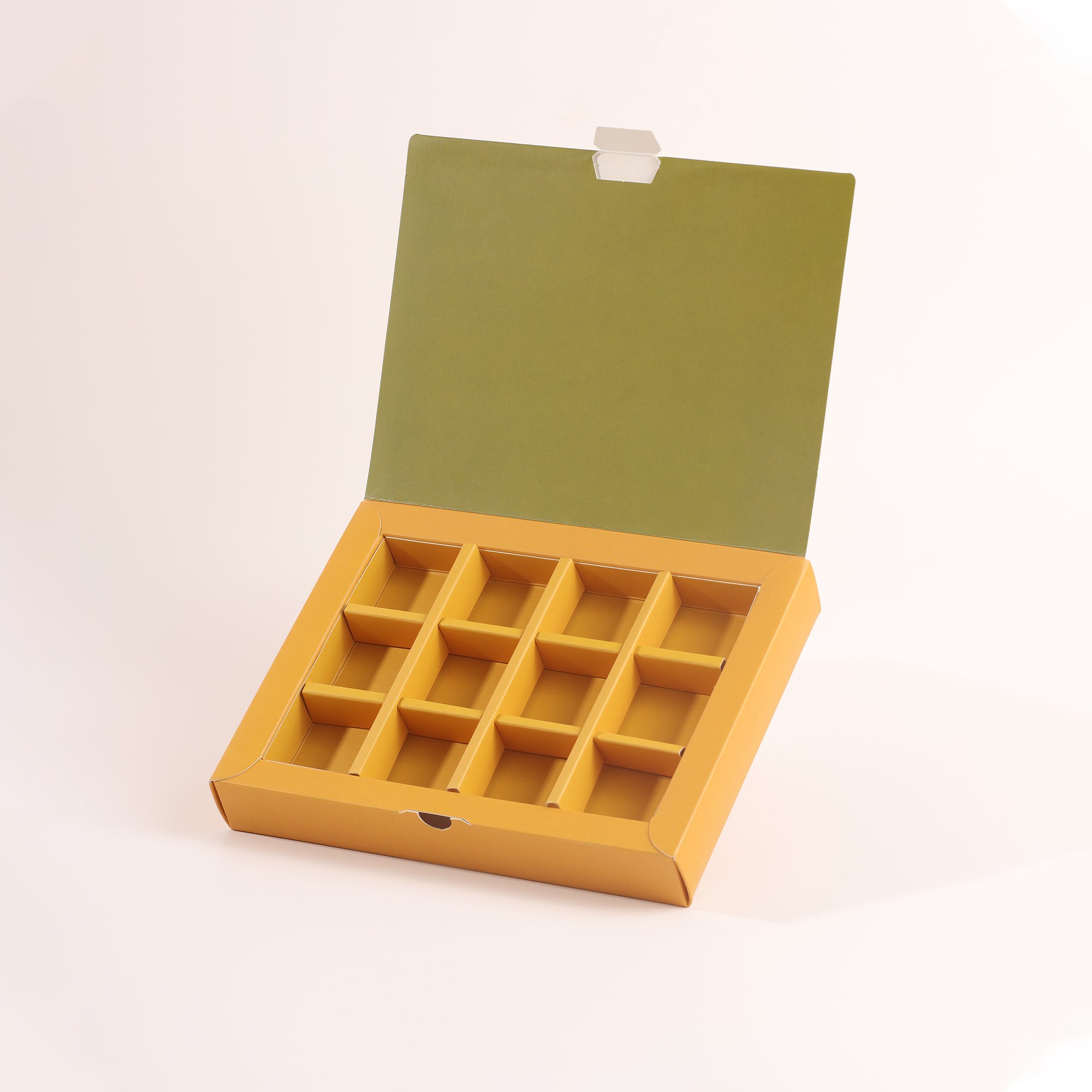 Chocolate Box Premium 12 pieces